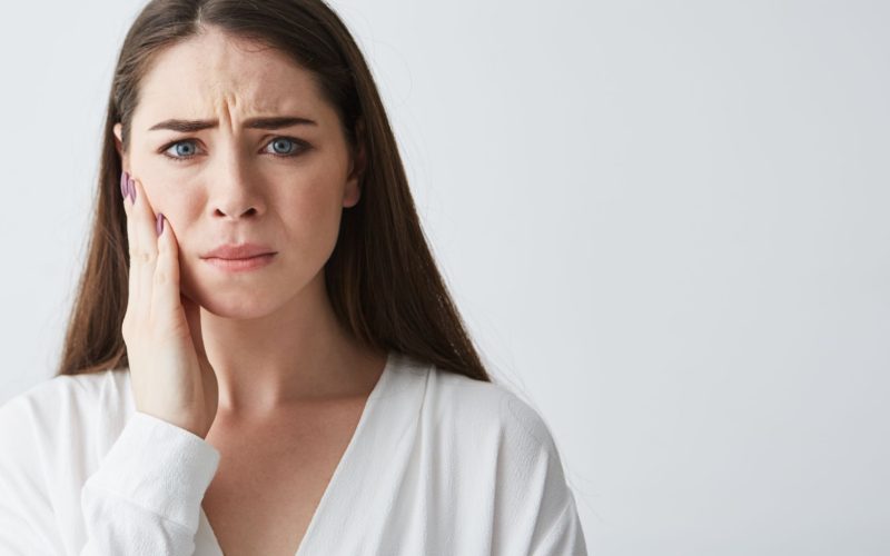 woman face is swelling